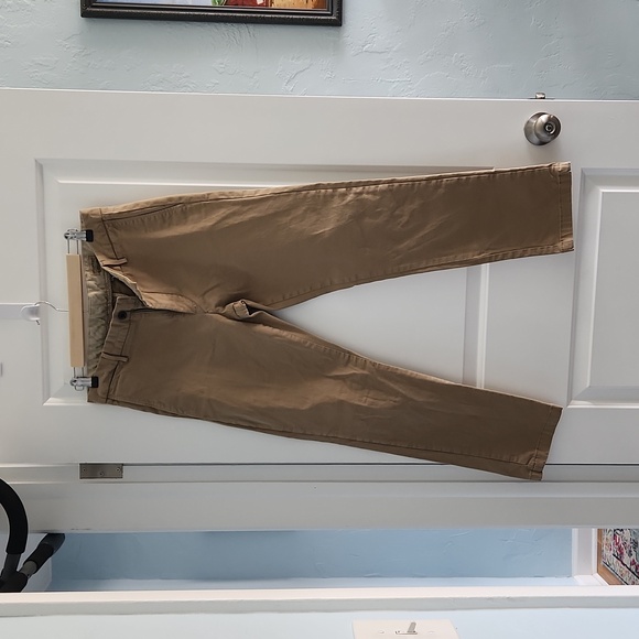 Dockers men's slim tapered khakis - Picture 1 of 9